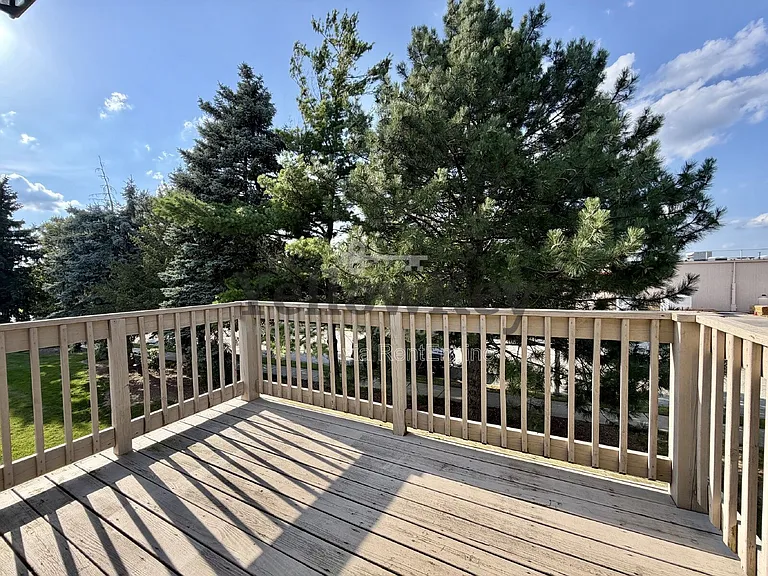 272 Blue Spruce Ln — Photo 5