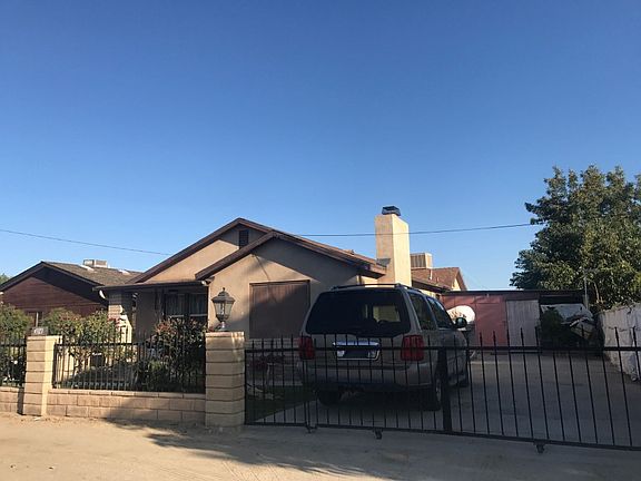 3rd image of 30140 W Tulare Ave