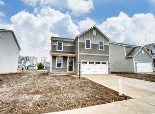 227 England St, Pickerington, OH 43147