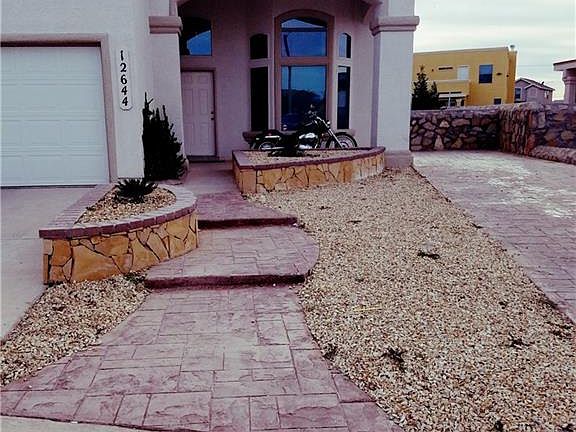 3rd image of 12644 Wolf Berry Dr