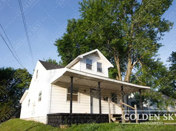 813 W Memorial Dr, Muncie, IN 47302