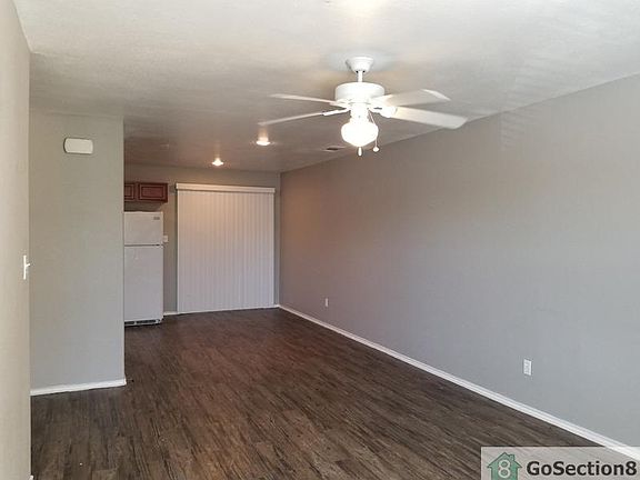 4th image of 1875 Thompson Pl APT 2201