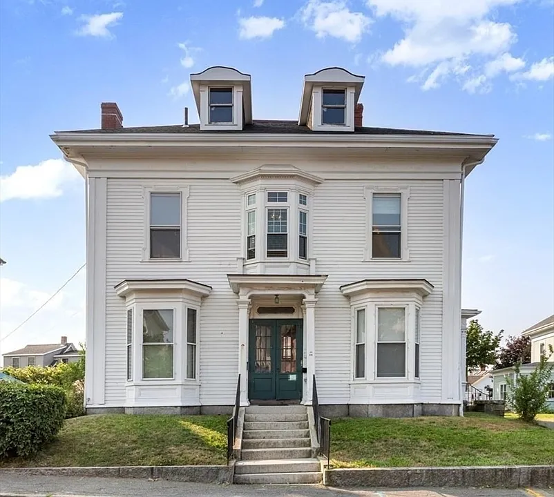 79 Prospect St #2