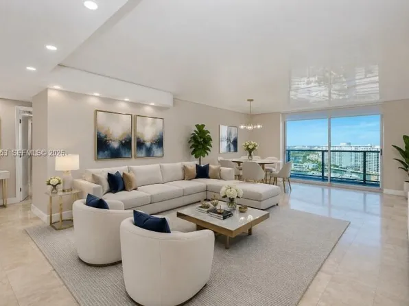 1904 S Ocean Dr, Hallandale, FL