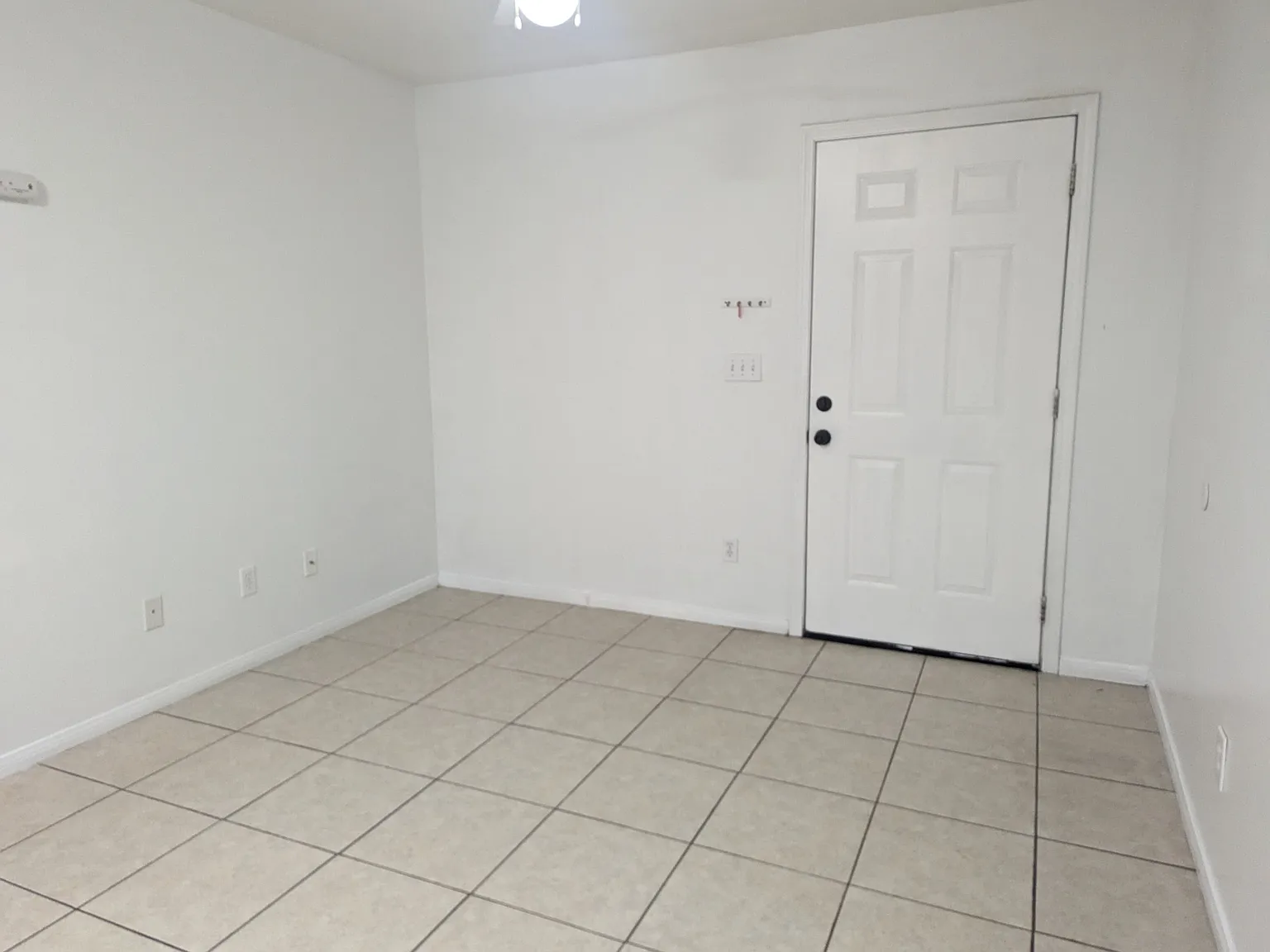 2174 G Woo Ave — Photo 4