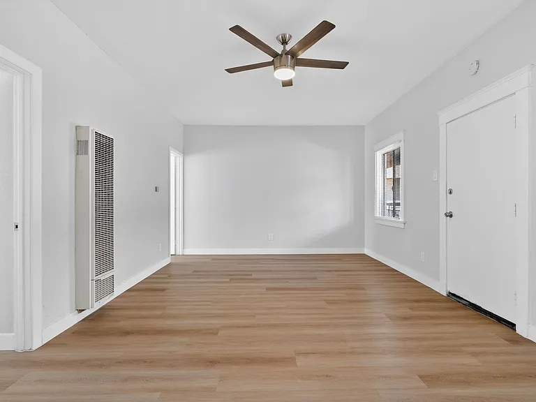 915 Cherry Ave — Photo 20