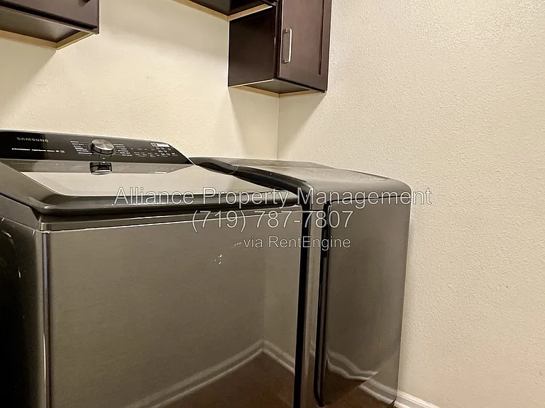 965 Piros Dr — Photo 20