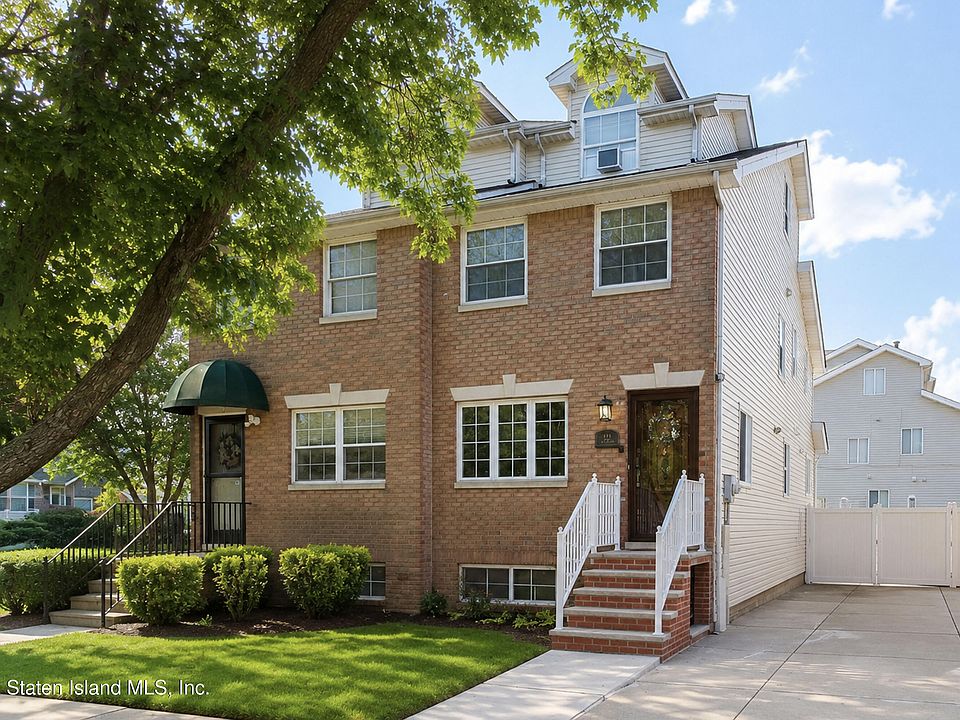 1st image of 11 Sperry Pl