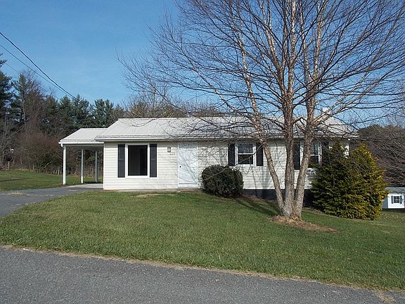 2nd image of 228 Sutherland St