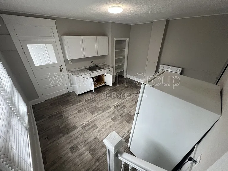 826 N Beville Ave — Photo 9