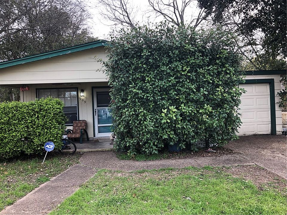 1st image of 909 Audrey Dr