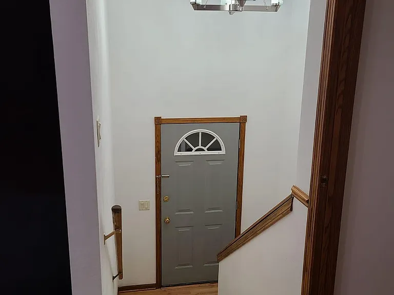 2101 Green Valley Dr — Photo 5