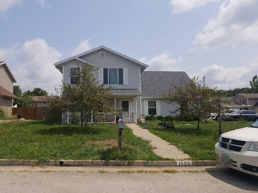 1st image of 1625 Truman Dr