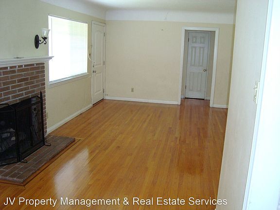 3rd image of 1162 E 24th St