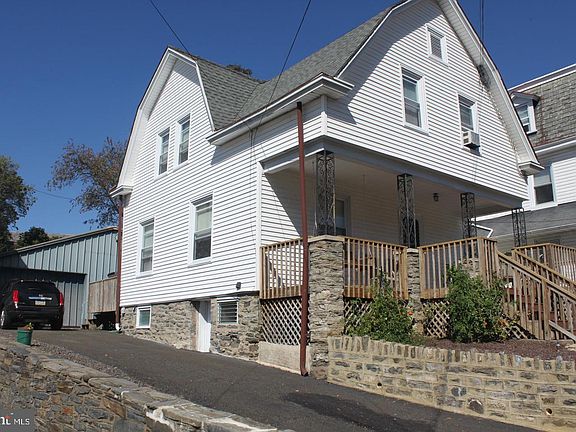 2nd image of 307 Nice Ave