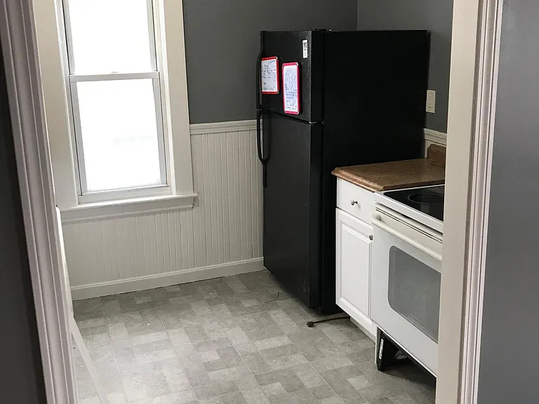 25 Mount Grove St — Photo 10