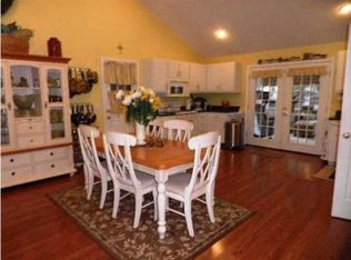 280 Lakehaven Cir, Decatur, TN 37322