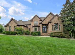 106 Deerfield Cir, Nicholasville, KY 40356