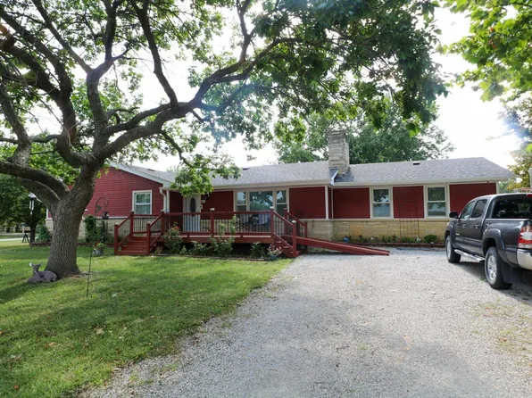 402 1st St, Americus, KS 66835