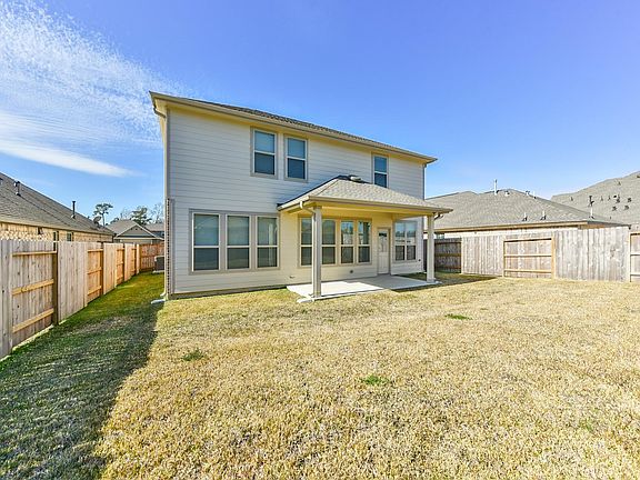 5th image of 4306 Kingston Lake Ct