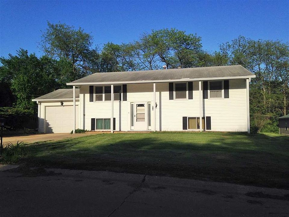 1st image of 614 Cherry Street Ct