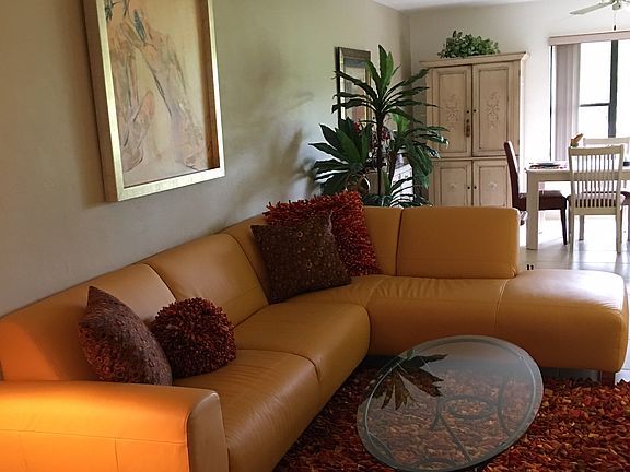 2nd image of 5890 Trailwinds Dr APT 516