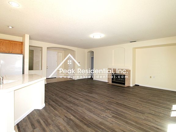 5th image of 8262 Yorkton Way