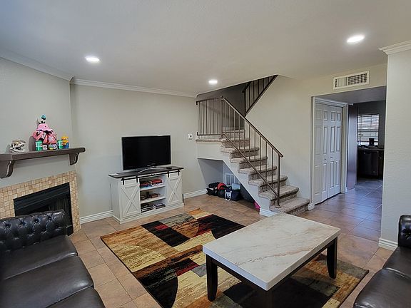 3rd image of 5704 E Aire Libre Ave Unit 1057