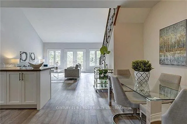 189 Patterson Rd #UPPER LEVEL — Photo 4