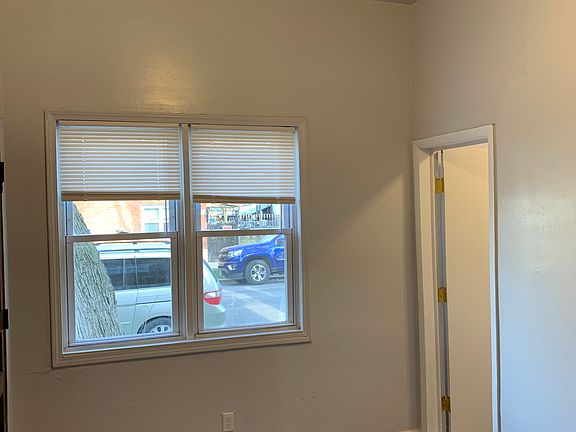 2nd image of 2752 S Kedvale Ave #1F