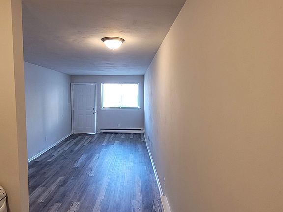 5th image of 7930 Becket St APT 11
