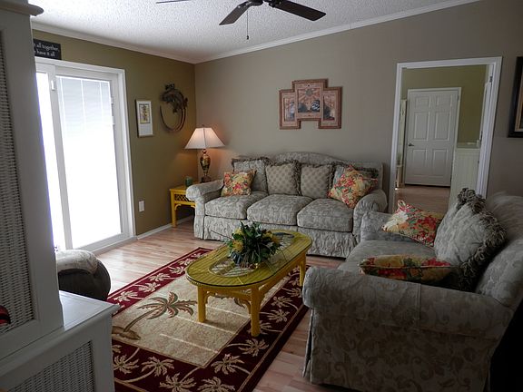 3rd image of 9190 Pinehaven Way