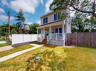 23 Case Ave, Patchogue, NY 11772