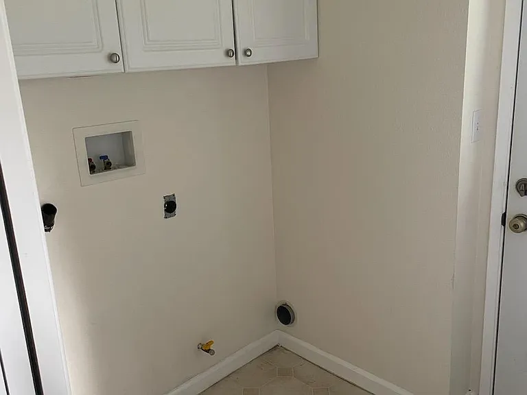 370 Sky Oaks Dr — Photo 16