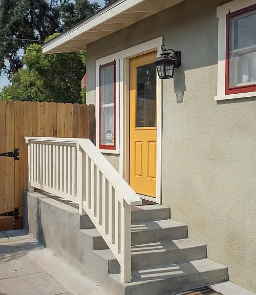 W Kaweah Ave — Photo 26