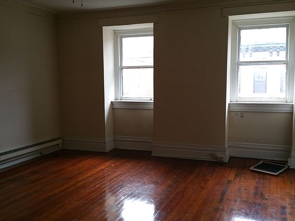 4th image of 1205 Saint Paul St APT 3B
