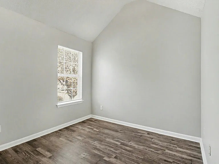 2839 Rambling Way — Photo 19