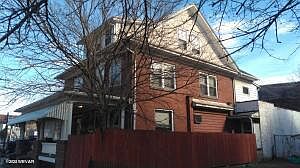 1st image of 418 Huron Ave