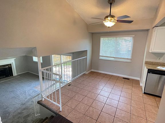 4th image of 11524 W 102nd Ave