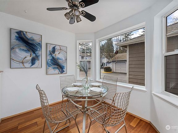 4th image of 7126 NE 171st Lane