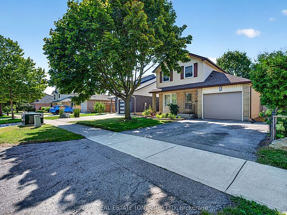 3rd image of 1111 Aldersbrook Rd