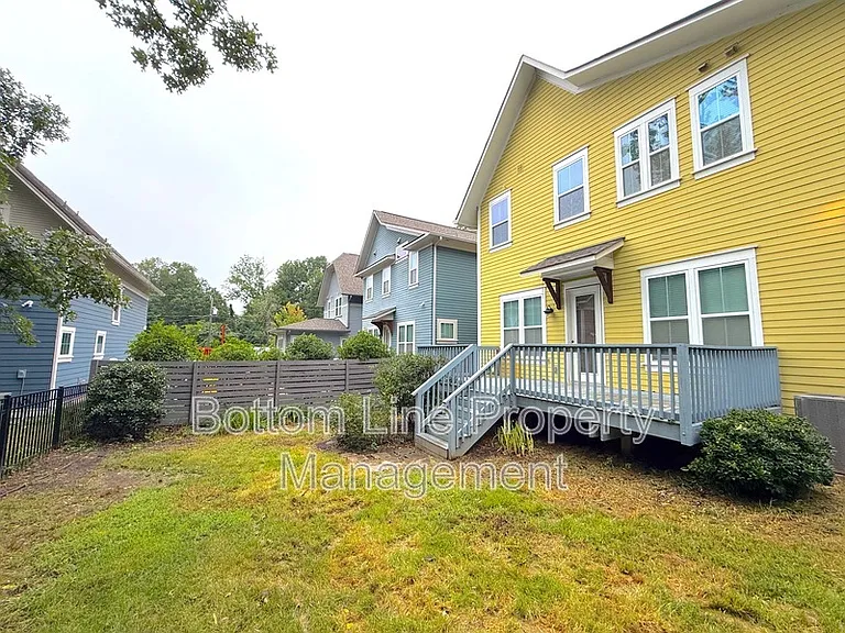 5218 Kelly St — Photo 29