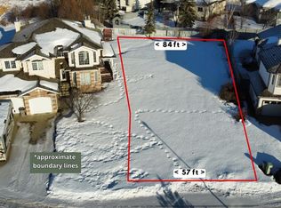 9106 119th Ave, Grande Prairie, AB T8X 1J4