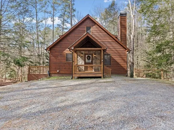 61 Grove Ln, Ellijay, GA 30540
