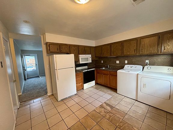 5th image of 4300 Tides Ct #A