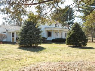 29W061 Warrenville Rd, Warrenville, IL 60555