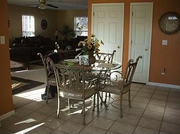 3rd image of 3515 King Edward Way