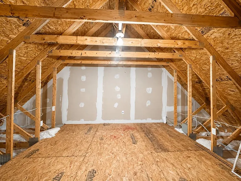 8 Pebble Ln — Photo 22