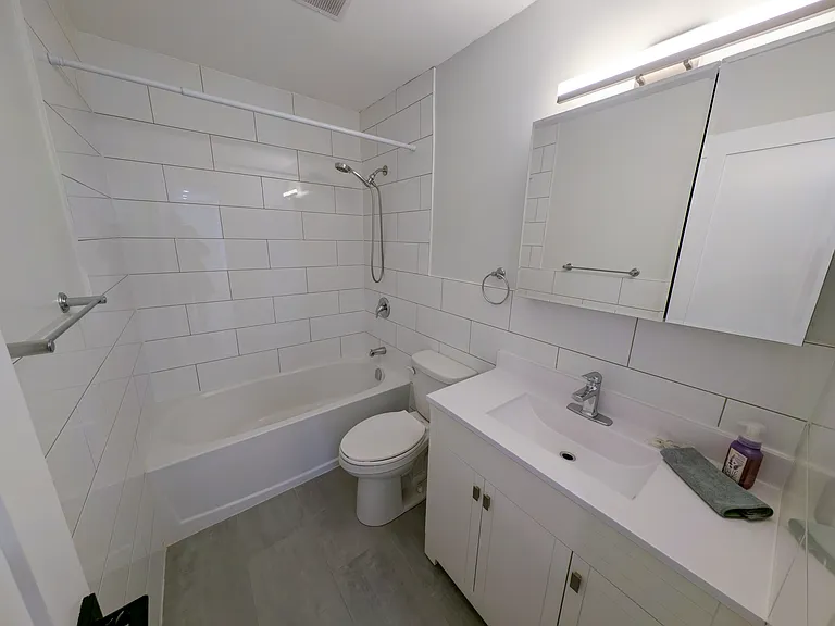 216 Essex Ave — Photo 20