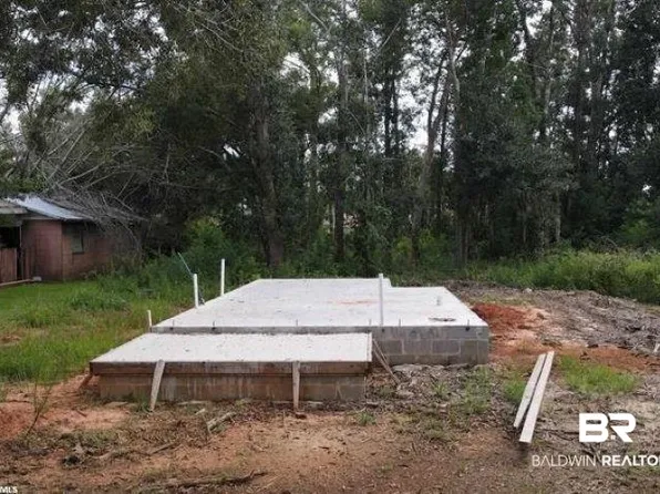 504A Hamilton Blvd, Foley, AL 36535